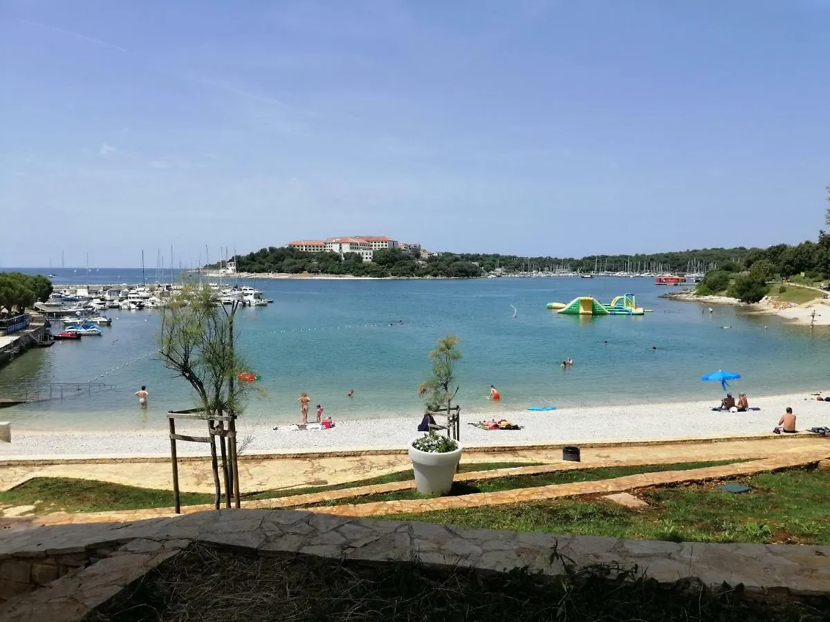 Studio Apartment Mila Pula 0*,  Kroatien